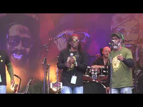 KushArt with PaToPa Band