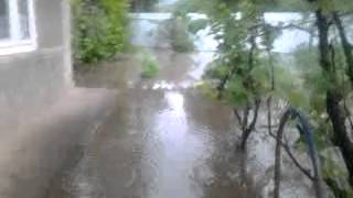 preview picture of video 'Inundatii la Tescani,jud Bacau 29.05.2012'