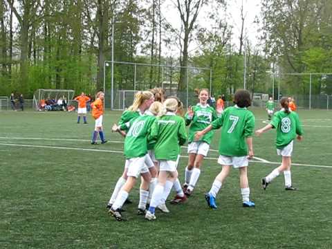 westlandia mc1 kampioen Eva scoort tegen verburch