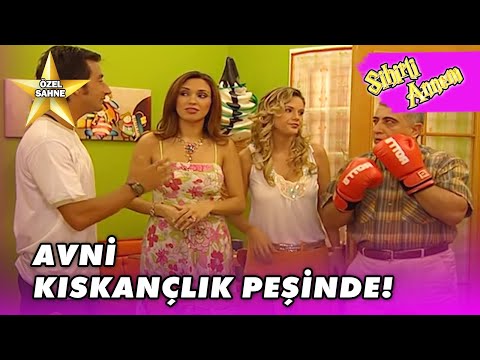 Avni  Kafeyi Bastı! - Sihirli Annem Özel Klip