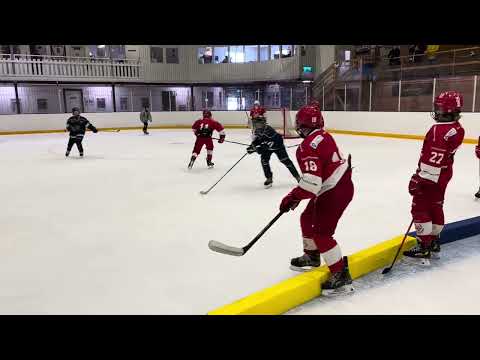 Hockeyhelg i Hässelby. Vallentuna T12 - Spånga