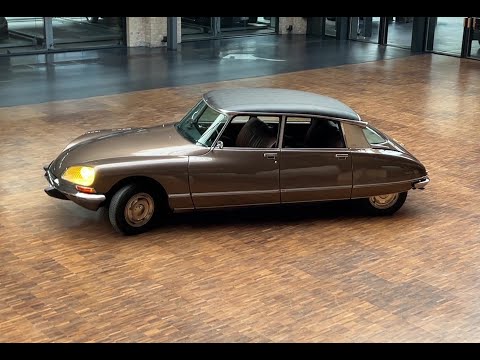 Presentation of the Citroën DS 23 Pallas, 1973
