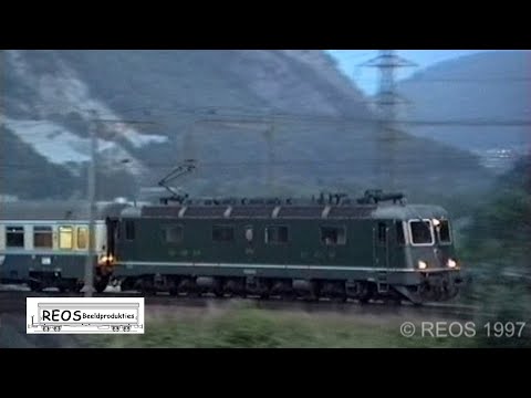 1997 [SDw] 1/4 BEST Classic Gotthard on YT Re 6/6 passenger service, Re 460 running freights AMAZING