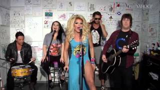 Willam Exclusive Performance Thick Thighs