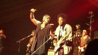 D&#39;Angelo - Chicken Grease (Brussels,Belgium 2015)