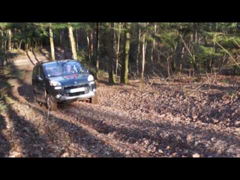 Dangel 4x4 Peugeot Partner Tepee