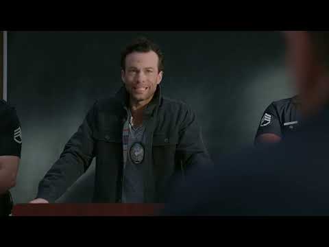 Grey assigns Tim to ride with Lucy (what a matchmaker) – The Rookie 5x16 | Chenford Clip 4/12