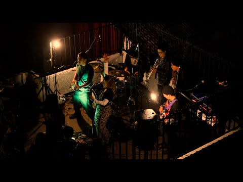 Sesiones 21 n°10-  Alicia y las Hormigas #1 "Swing de Rocky"