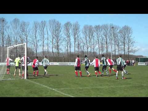 Tricht A2 net niet tegen GVV A1 ( 20 april 2013 ).