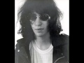 Joey Ramone - Can't get you outta my mind