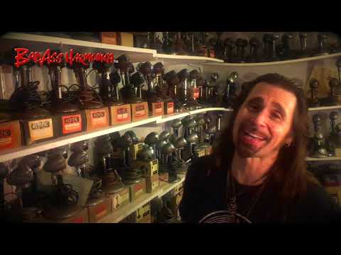 Microphone Monday #33 - Blues Harmonica - Astatic JT-30 with CM