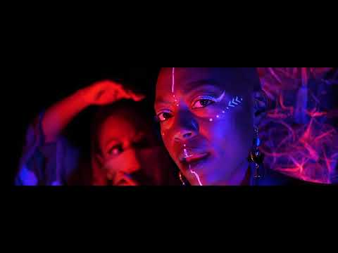 Divided Souls & Samuri ft Nonii - Heartless (Official Video)