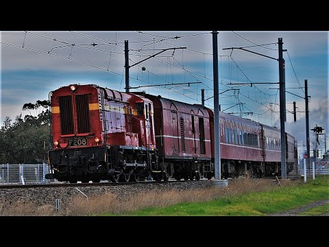 707 Operations - Best of British Suburban Tour | F208 & R707