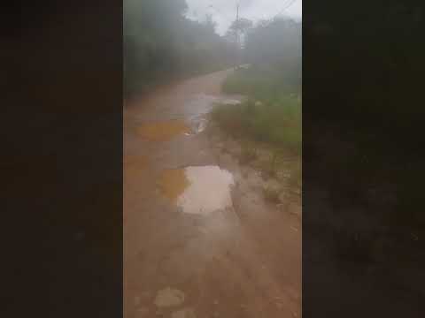 bairro renascer em Santa Cruz do escalvado MG 09/12/2025. A situação da nossa ponte