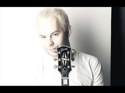 Fēlikss Ķiģelis Palaid Vējā