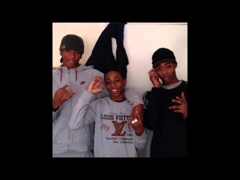 Movements Ft Lil Sykes, Y.Sykes & Sykes - Aint Tryna Scare U Remix