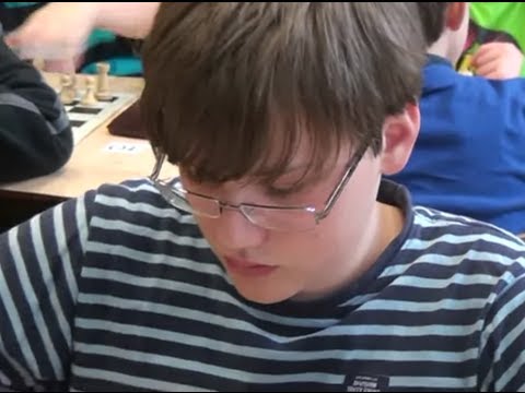 6.3. Anton Sventek - Robert Jurčík  0 - 1