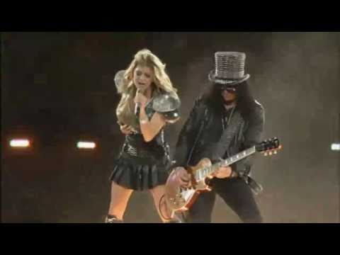 Super Bowl XLV Halftime Show 2011 [HD] (Part 3/7) - Slash & Fergie - Sweet Child Of Mine