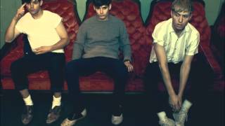 I can't save your life - The Drums