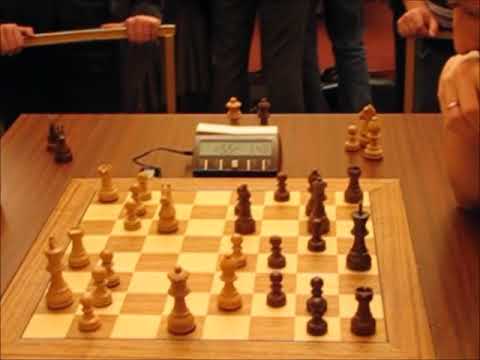 2010-11-17 GM Nepomniachtchi - GM Grischuk Tal Memorial BLITZ