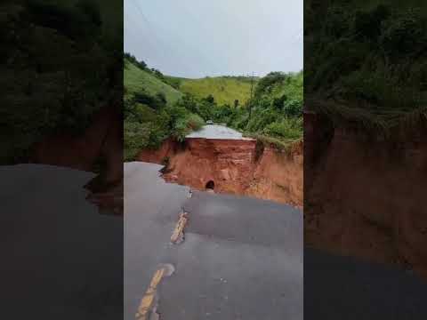 MA-245 INTERDITADA ENTRE OS MUNICÍPIOS DE LAGO DA PEDRA E LAGOA GRANDE DO MARANHÃO