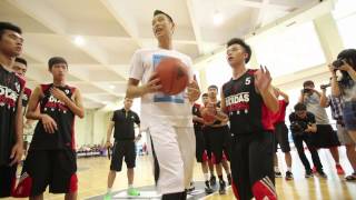 Jeremy Lin Visits China