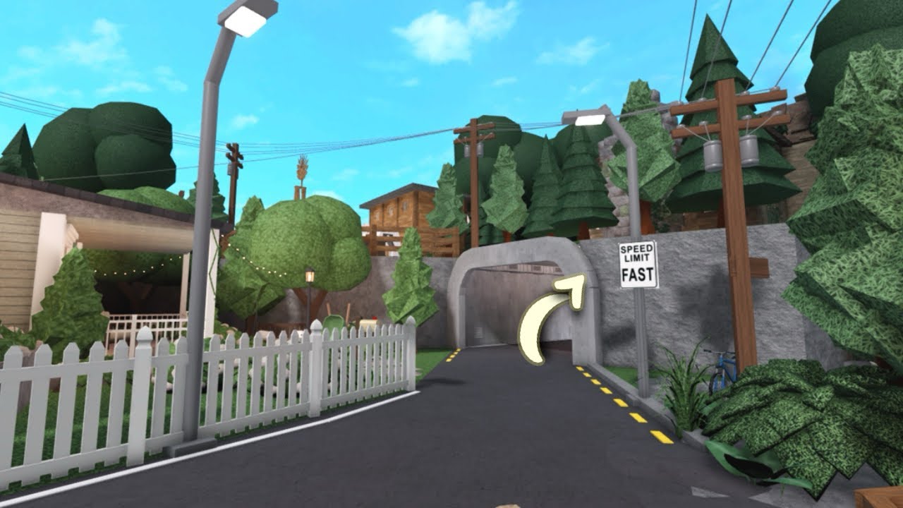 building bloxburg TOWN DETAILS (power lines, street lights, road markings + more!)