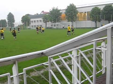 Piast Pawłowice Śl    ZET Tychy 12 05 2010 Bartek Karwan   nr 9