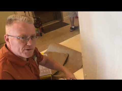 How To Reinforce Damaged Outside Corners Before Wallpaper - Spencer Colgan