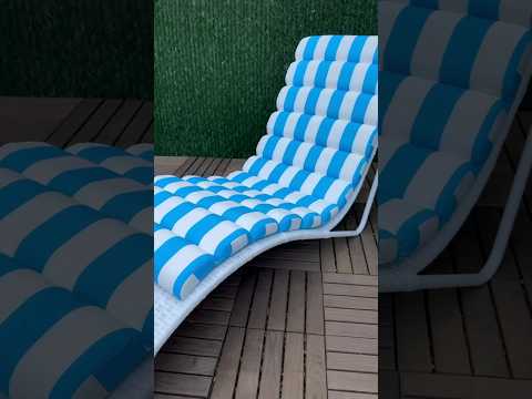 Зручний шезлонг для басейну з ротангу #шезлонг #ротанг #лежак #українськіконструкції