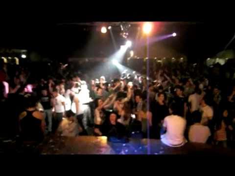 Dj GIAMMA LiVE @ MAMAMiA parte 2 - 31_02_2011 - Blue Moon Staff