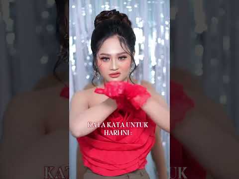 hungry birds🔥#shorts #hungry #birds #girls #beautifulgirls #prank