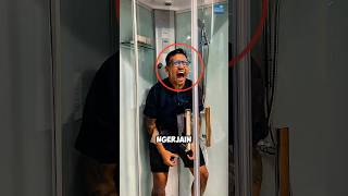 Download lagu Screaming Prank in the Bathroom, The Ending Will Make You Laugh! 🤣 #shorts #shortvideo #prank mp3
