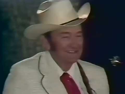 Lester Flatt and The Nashville Grass, Live 1977 Steele AL