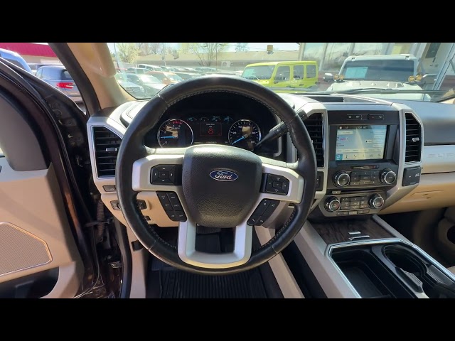 2018 FORD F250 SUPER DUTY CREW CAB PICKUP V8, TURBO DIESEL, 6.7L LARIAT PICKUP 4D 6 3/4 FT