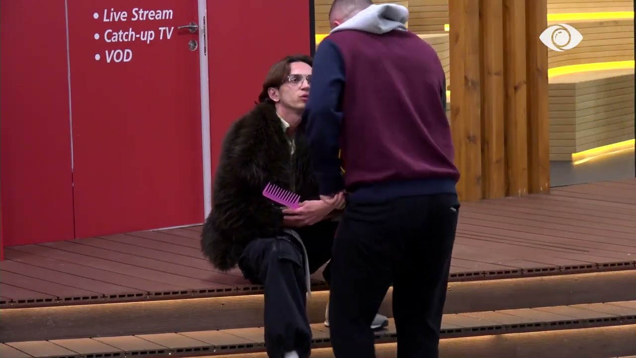 “Kur them hiqe dorën…”/ Vserlo hedh ushqimin e Gjestit në tokë