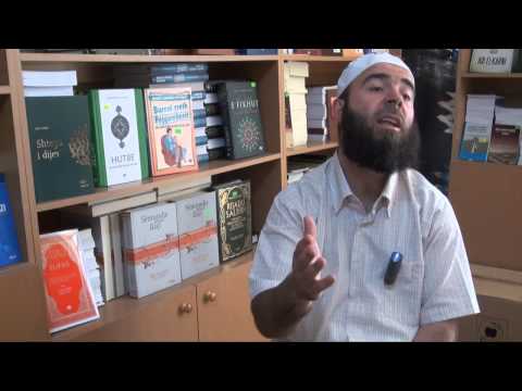 "Për hirë të mospërçarjes u iku debateve brenda Muslimanëve" (pyetje) - Hoxhë Jusuf Hajrullahu