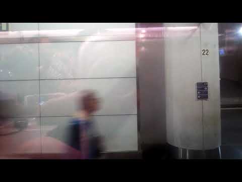 Viaggio a bordo del FR Napoli centrale-Torino porta nuova. Stazione di Bologna centrale AV!