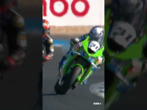 Gerloff 🆚 Sam Lowes: the fight for a Top 10 finish in Race 1 ⚔️ | 2026 #EstorilWorldSBK 🇵🇹