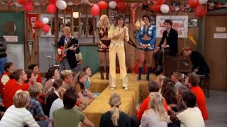 Leather and the Suedes - " Devil Gate Drive" - Happy Days S5E9 (1977)