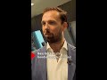 BAAS BETAALT alle boodschappen van zijn personeel | #shorts