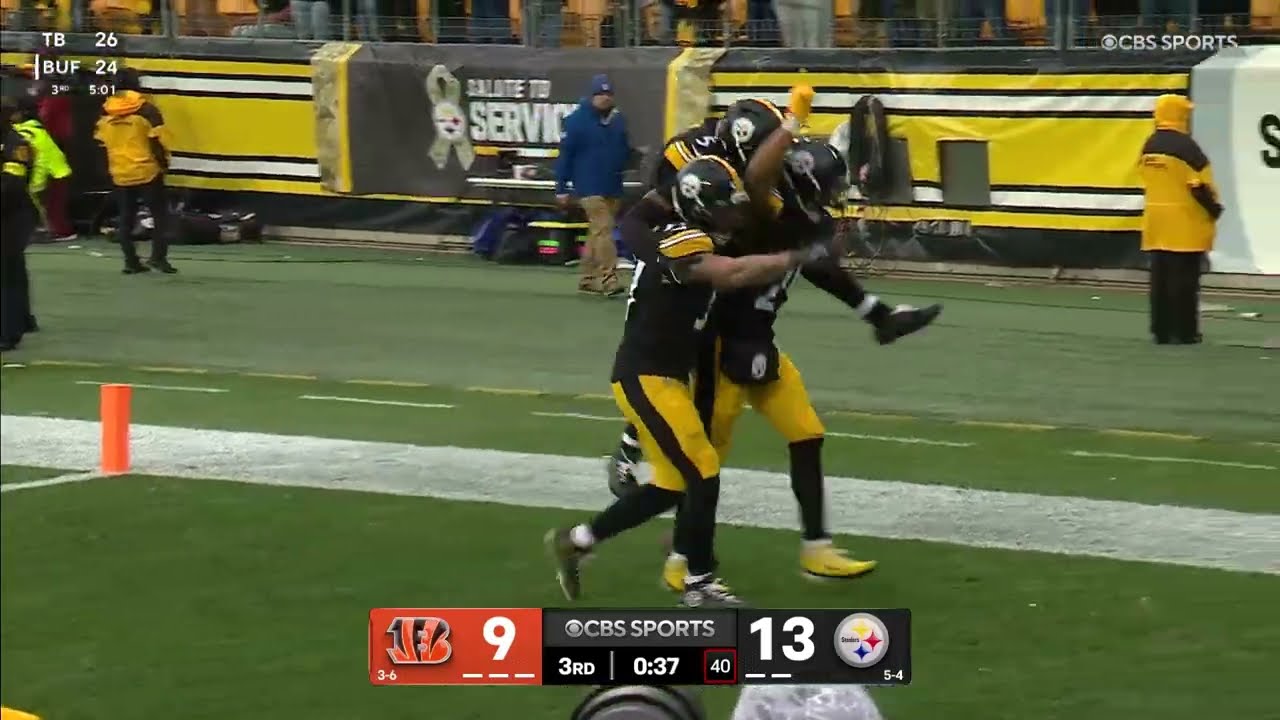 PICK SIX! Dugger brings it home off Flacco's INT