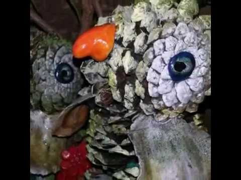 Como fazer  pássaros com pinha.