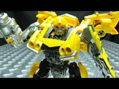 Studio Series Deluxe CLUNKER BUMBLEBEE: EmGo's Transformers Reviews N' Stuff