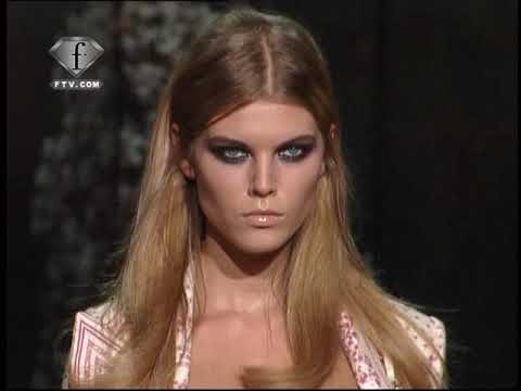 fashiontv | FTV.com - ROBERTO CAVALLI - Collection Donna Primavera Estate 2009