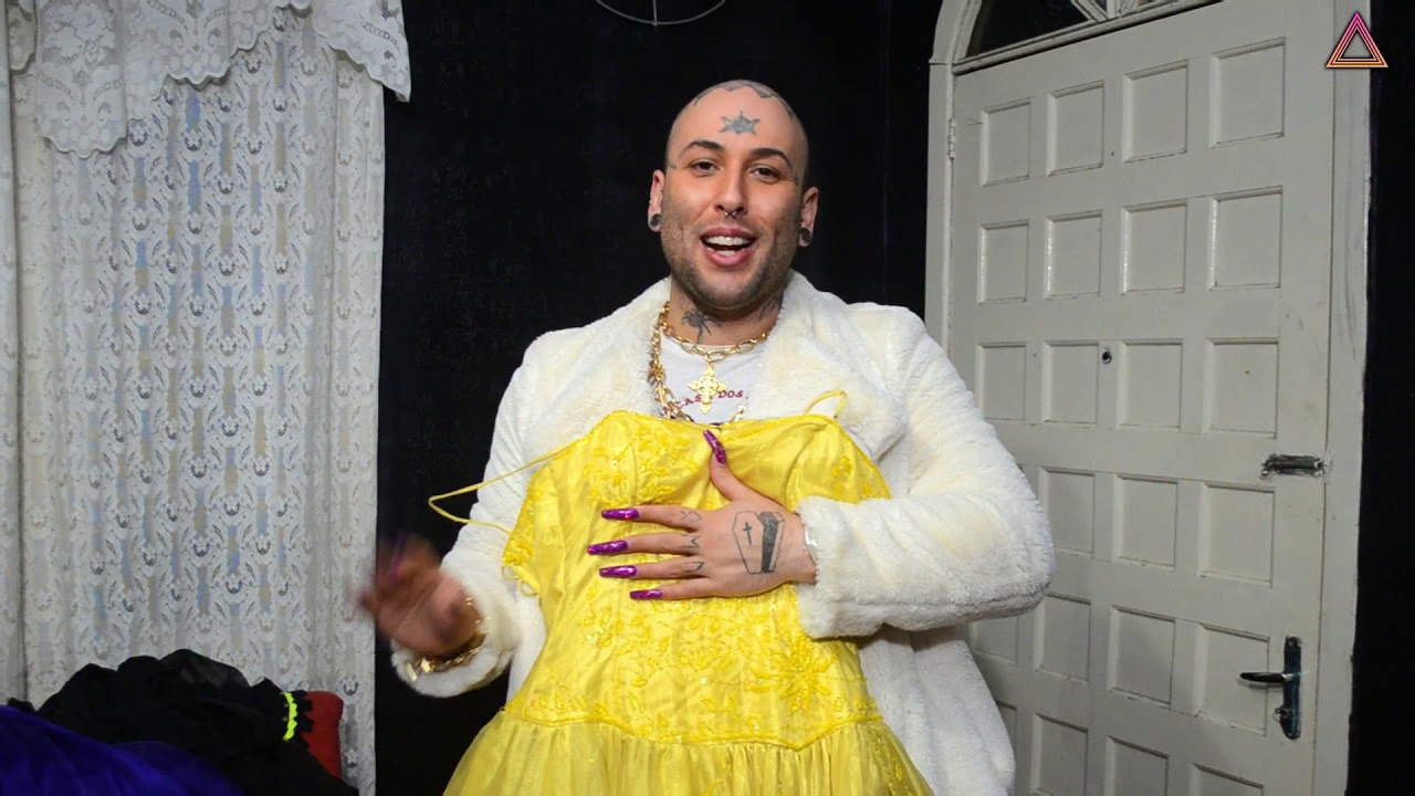 O Guarda Roupas da POMBAGIRA RAINHA DO INFERNO