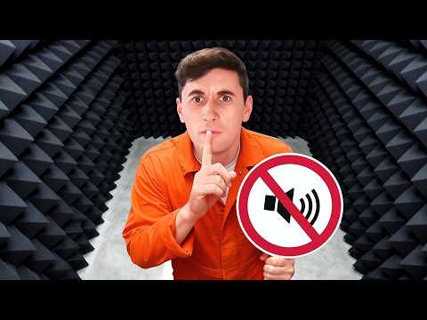 DORMO nella STANZA più SILENZIOSA DEL MONDO! 🔇