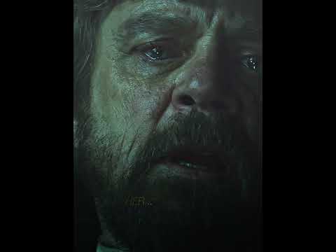Force Ghost Anakin talks to Luke Skywalker while betraying Kylo Ren #shorts