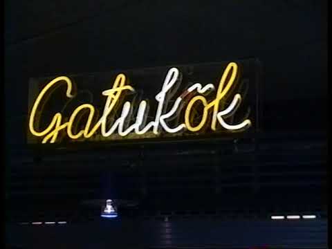 Tyresö Centrum 1990. Mitt i bygget.