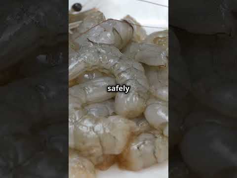 How long can shrimp stay fresh in the fridge? 🦐 #shrimpstorage #kitchentips #foodhacks #foodie